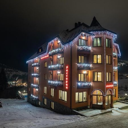 Alpin Hotel Bukovel Exterior photo